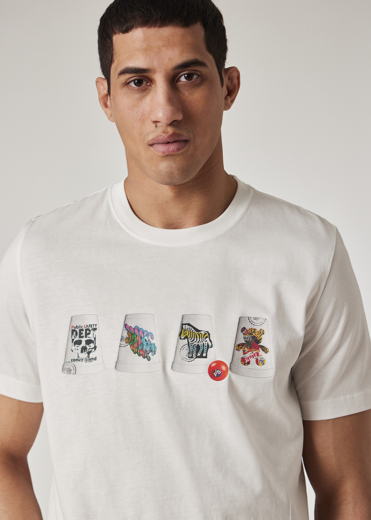 White 'Cups' Print T-Shirt - 3