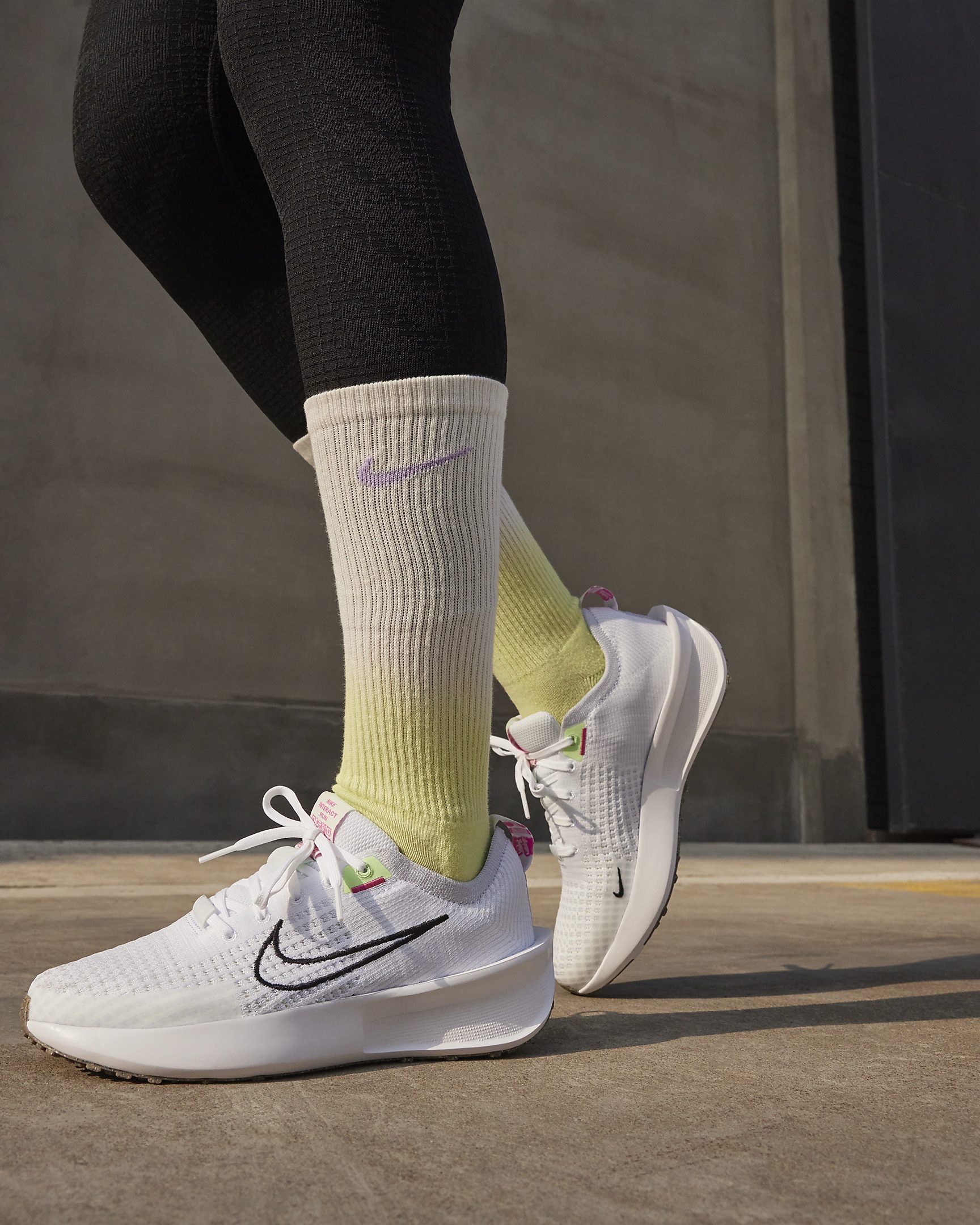 Nike Nike Interact Run Women