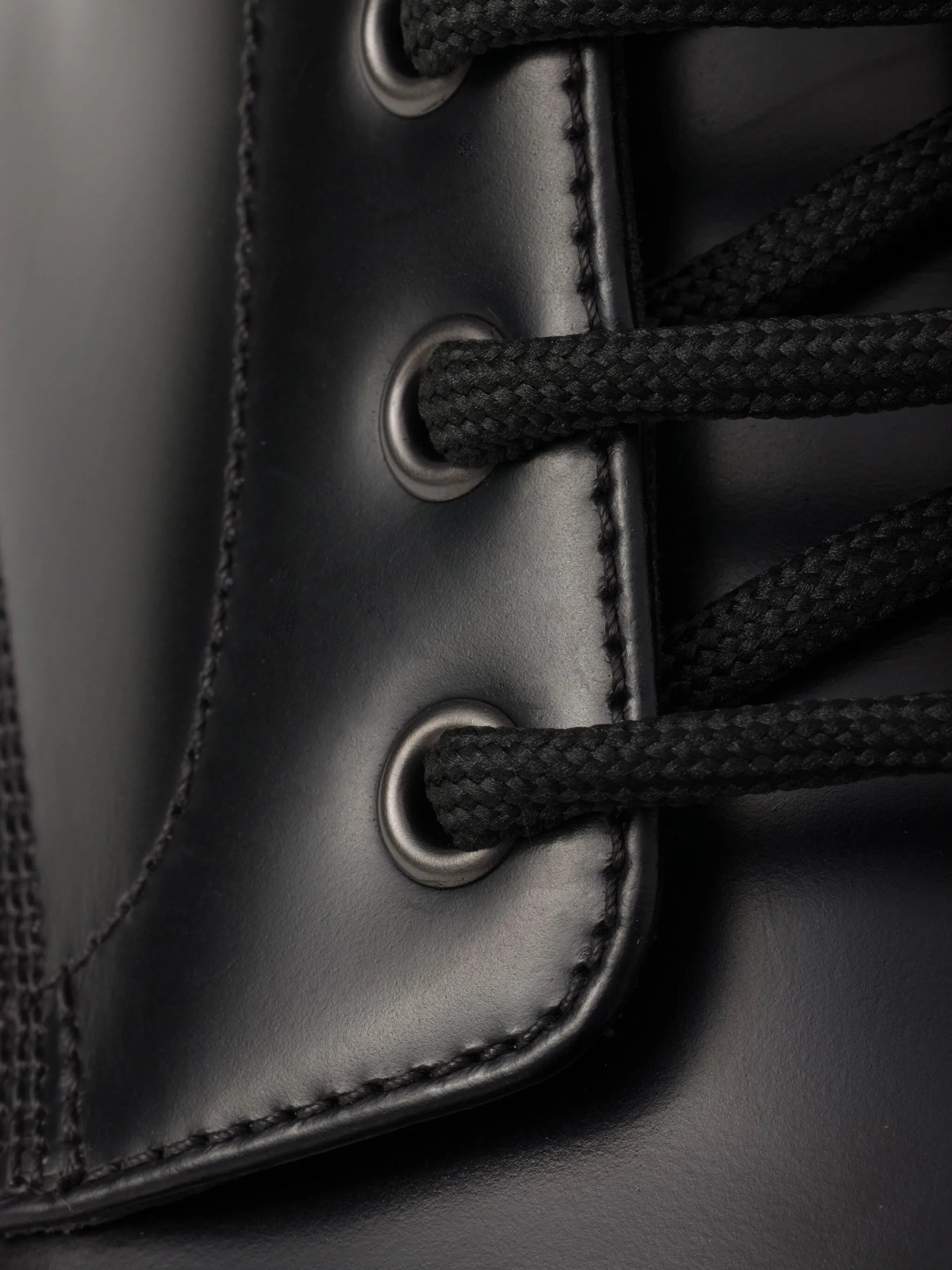 Logo Plaque Leather Combat Boots - 5