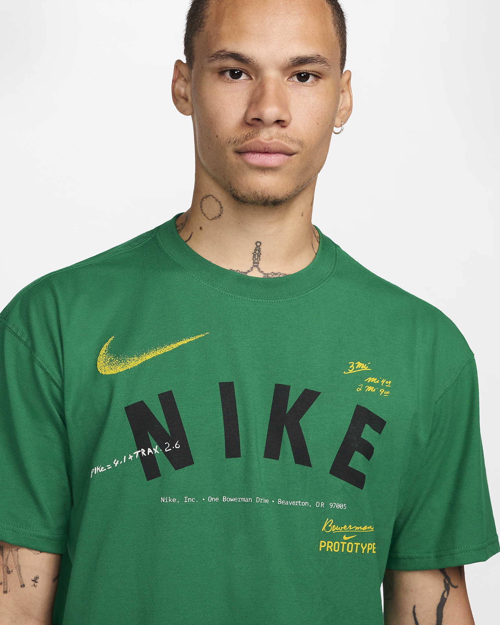 Nike Sportswear Men's Max90 T-Shirt - 3