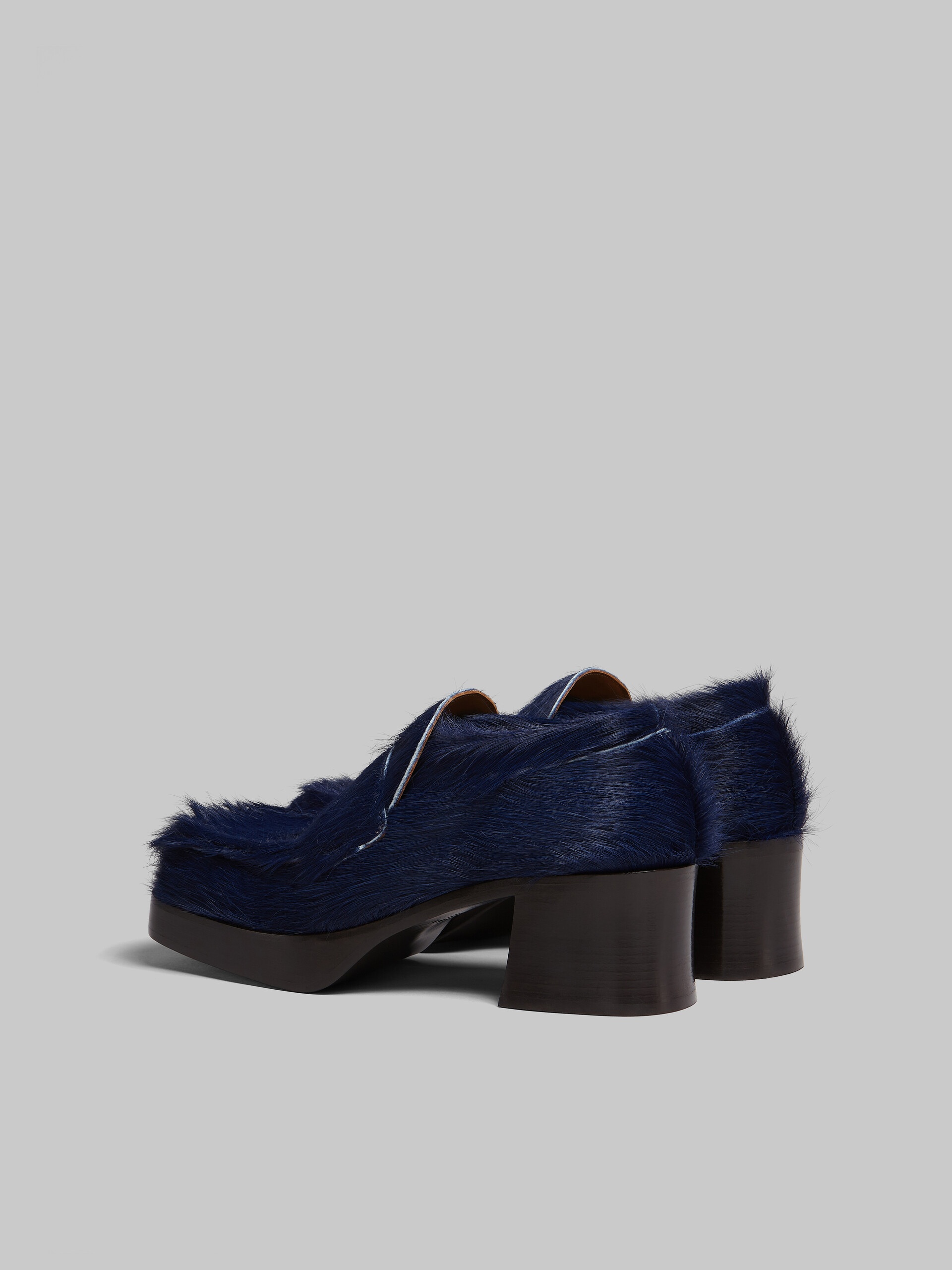 DARK BLUE LONG HAIR CALFSKIN HEELED LOAFER - 3