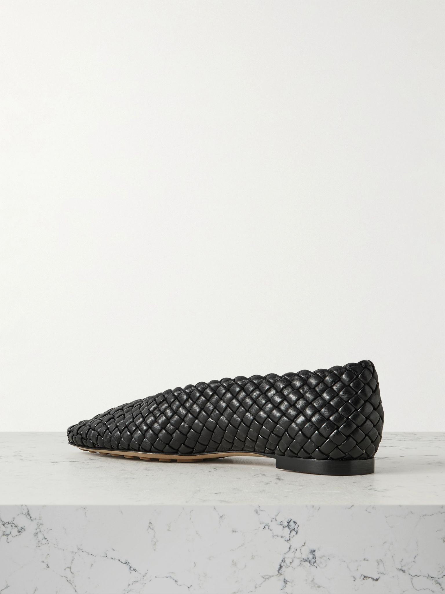 Sofia intrecciato leather point-toe flat Black - 3