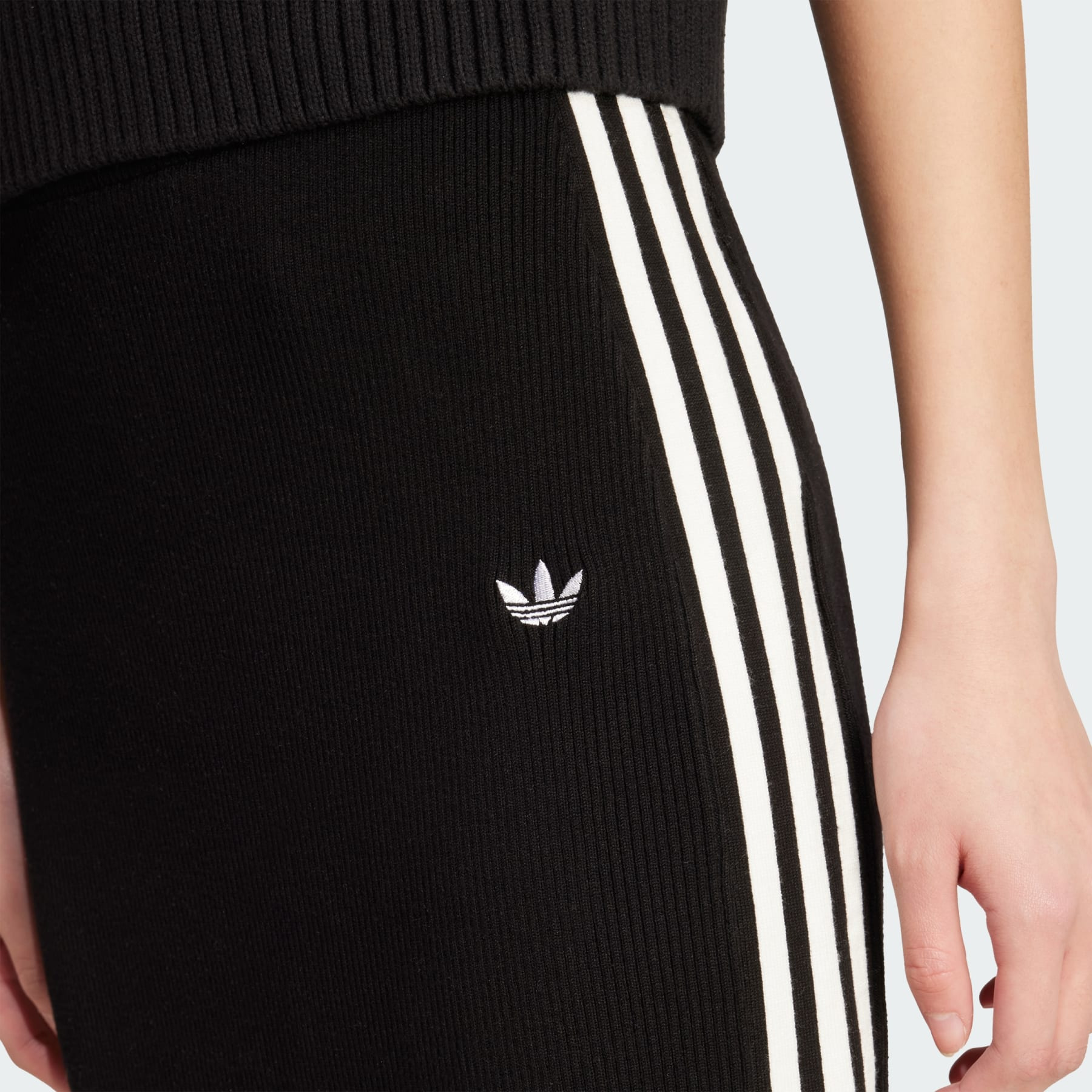 Adicolor Knit 3-Stripes Skirt - 6