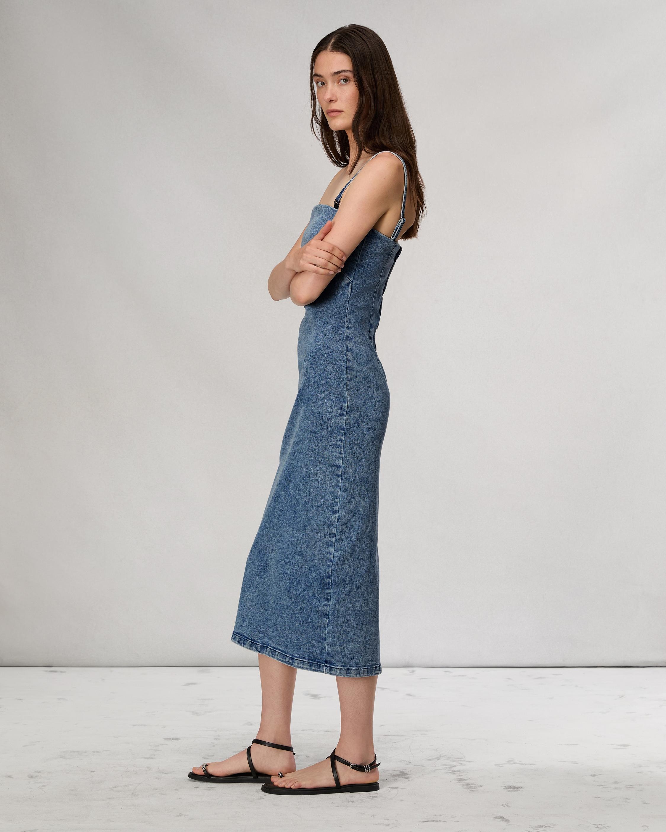 Jasmine Denim Dress
Midi - 4