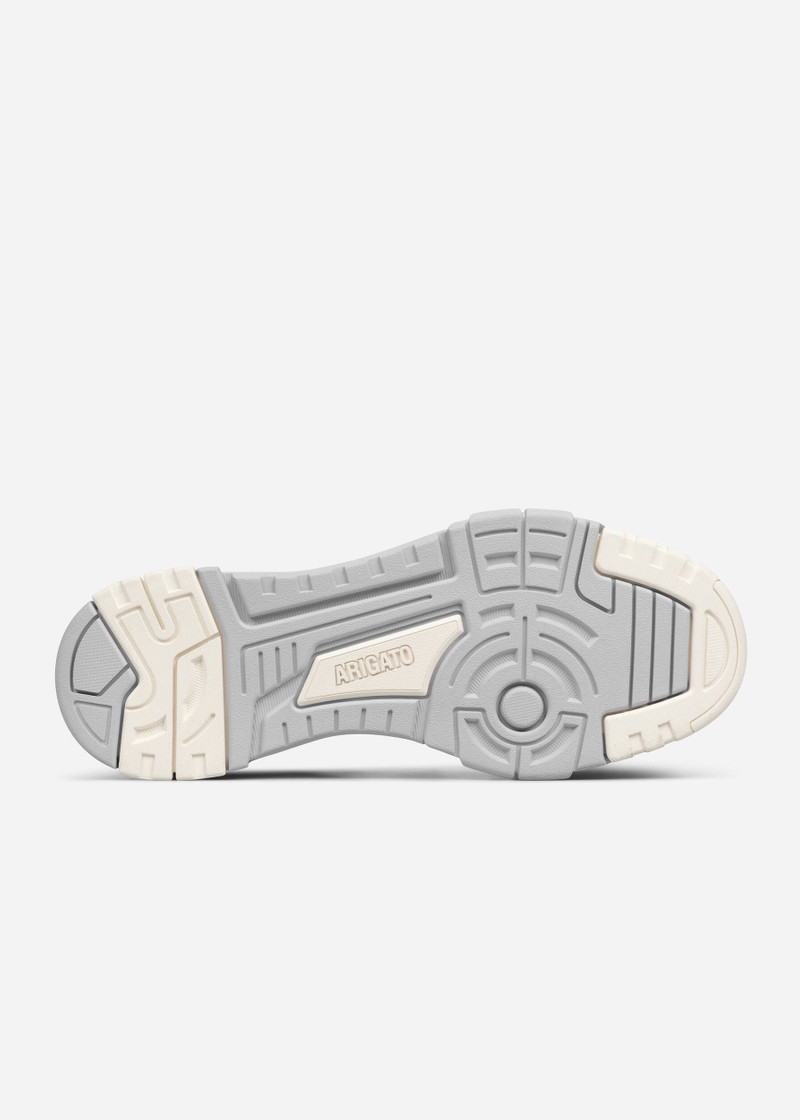 Onyx Sneaker 5