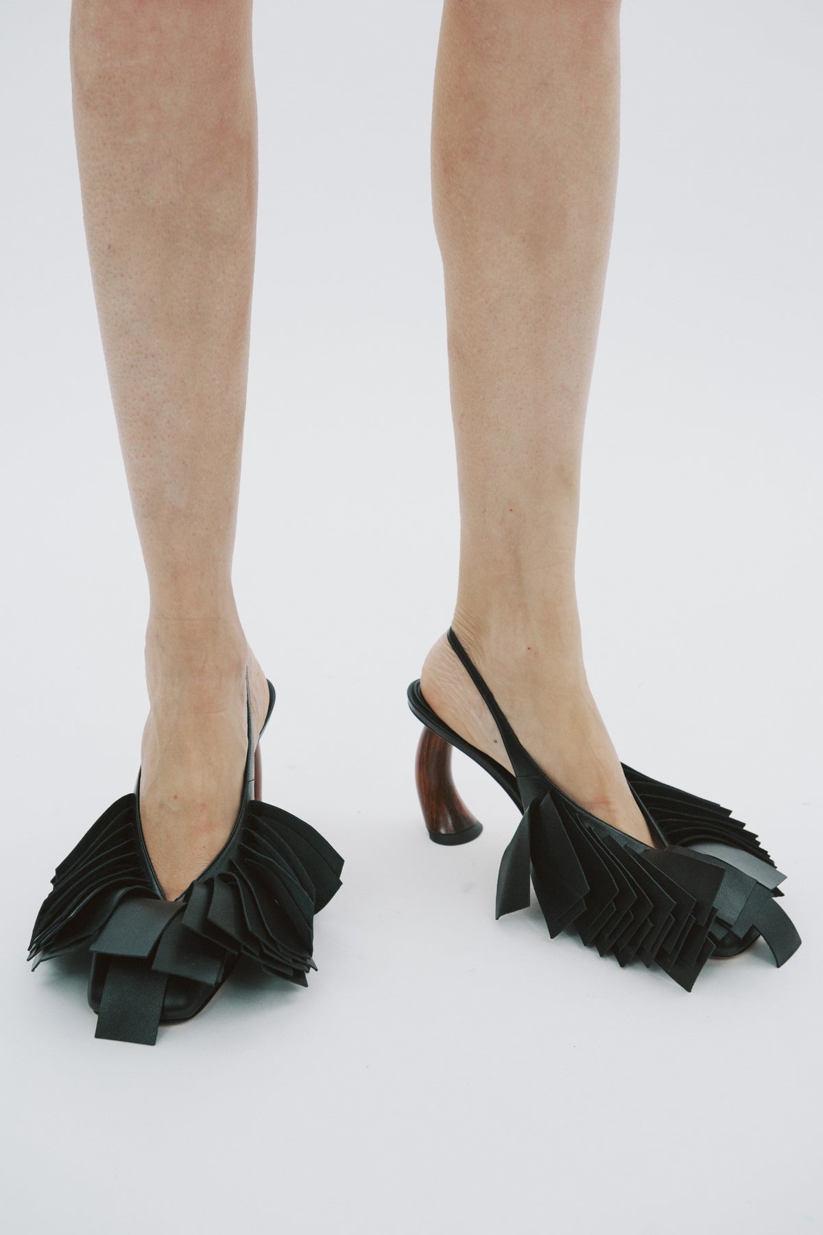 GRETA FRINGE BLACK - PRE-ORDER - 3