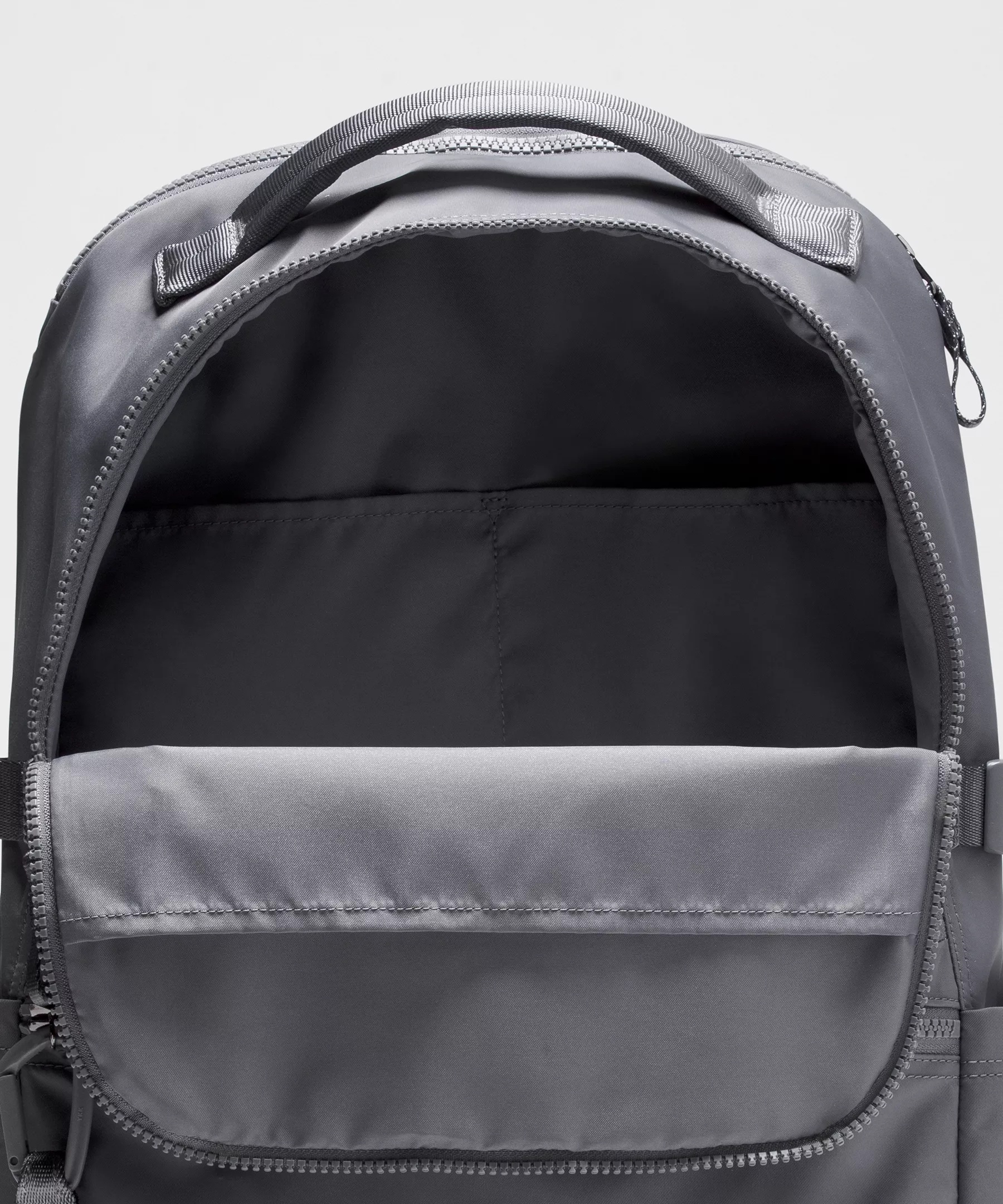 New Crew Backpack 22L *Logo - 5