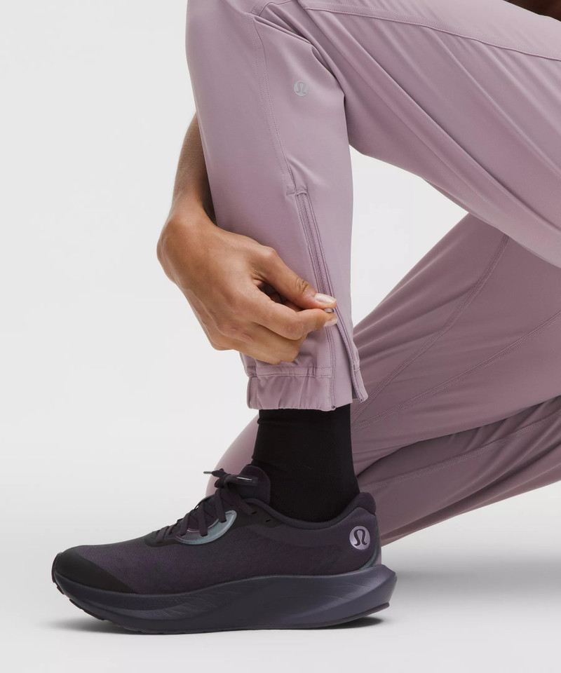Adapted State High-Rise Jogger *Regular 7