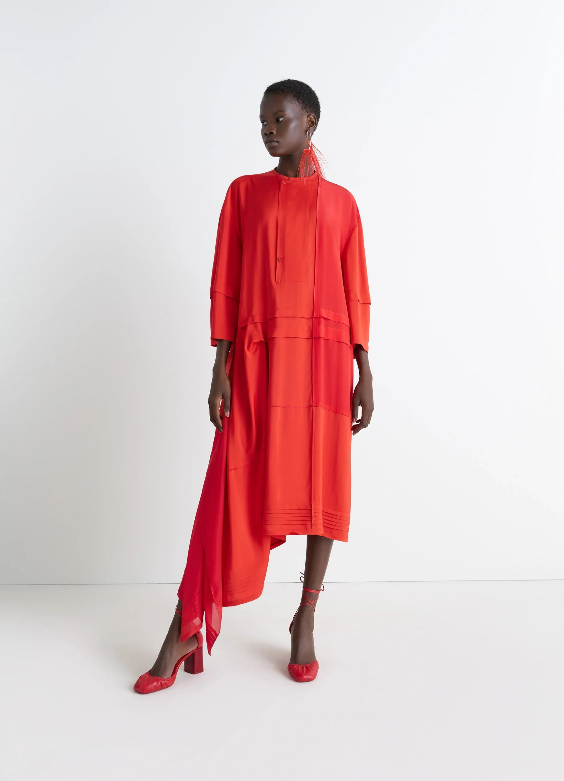 BLOUSE DRESS WITH PLEATS - 4