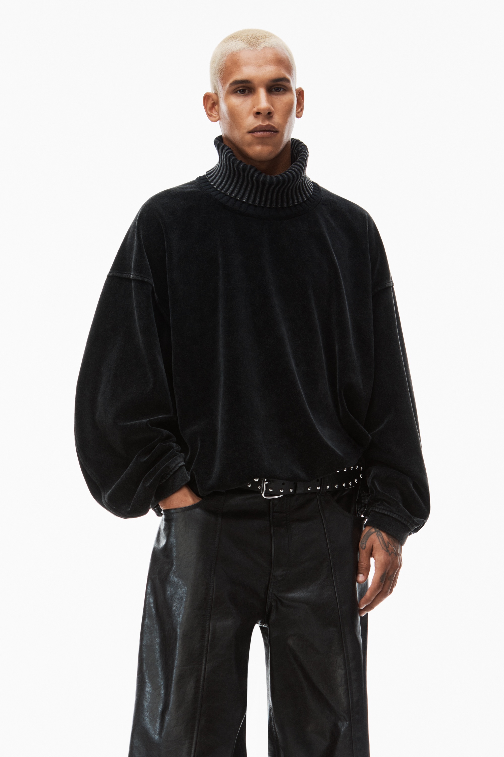 rib trim turtleneck in velour - 2
