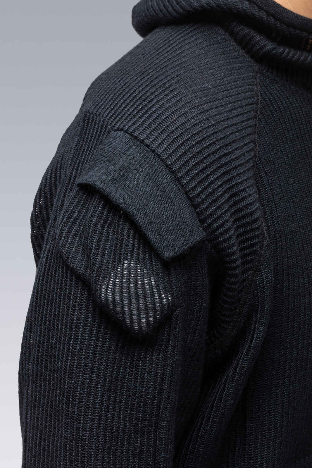 J77-AM Black - 20