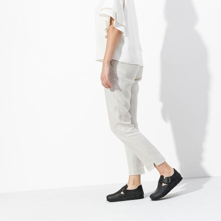 London Leather Shoe - Women's - 7