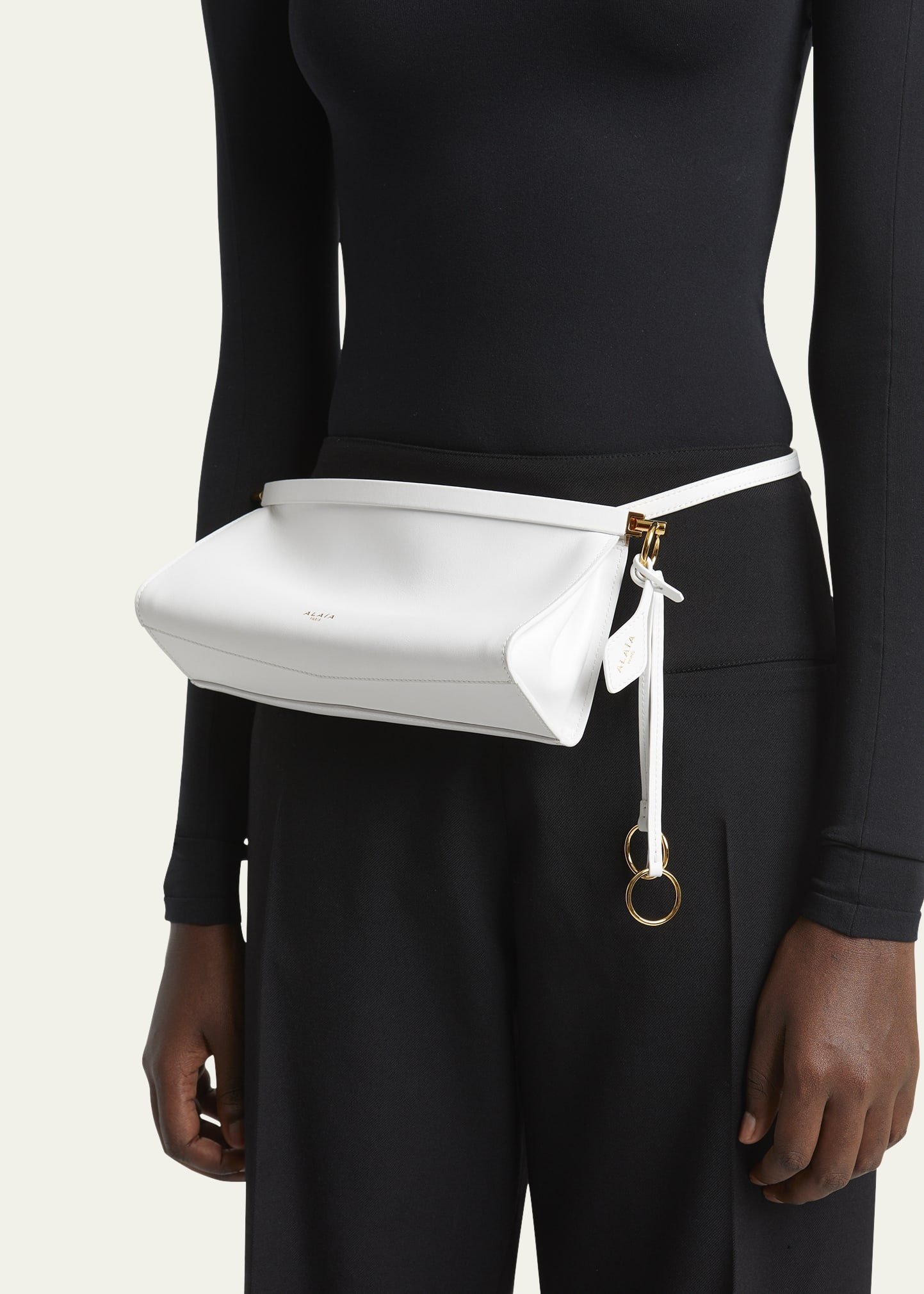 Le Click Small Shoulder Bag in Glossy Leather - 2