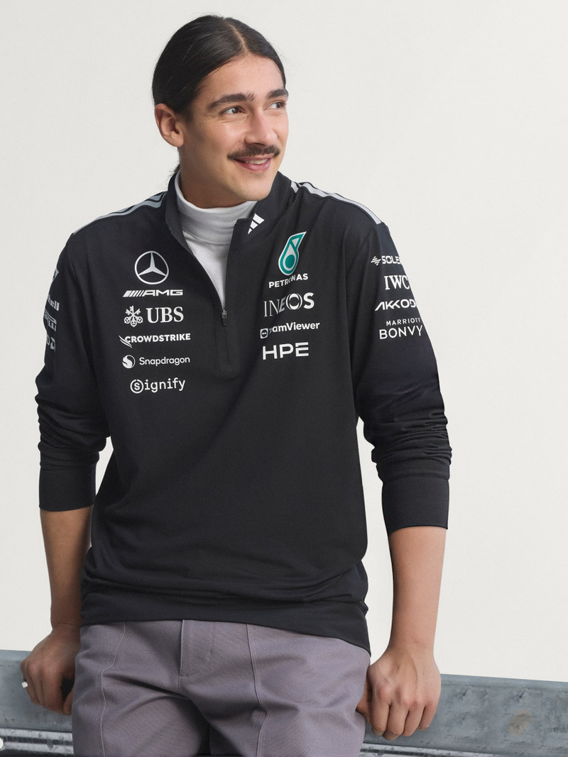 MERCEDES - AMG PETRONAS FORMULA 1 TEAM ENGINEERS QUARTER ZIP Sweatshirt 1