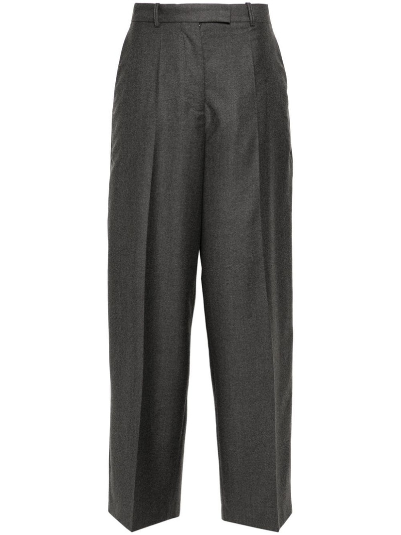 wide-leg trousers 1