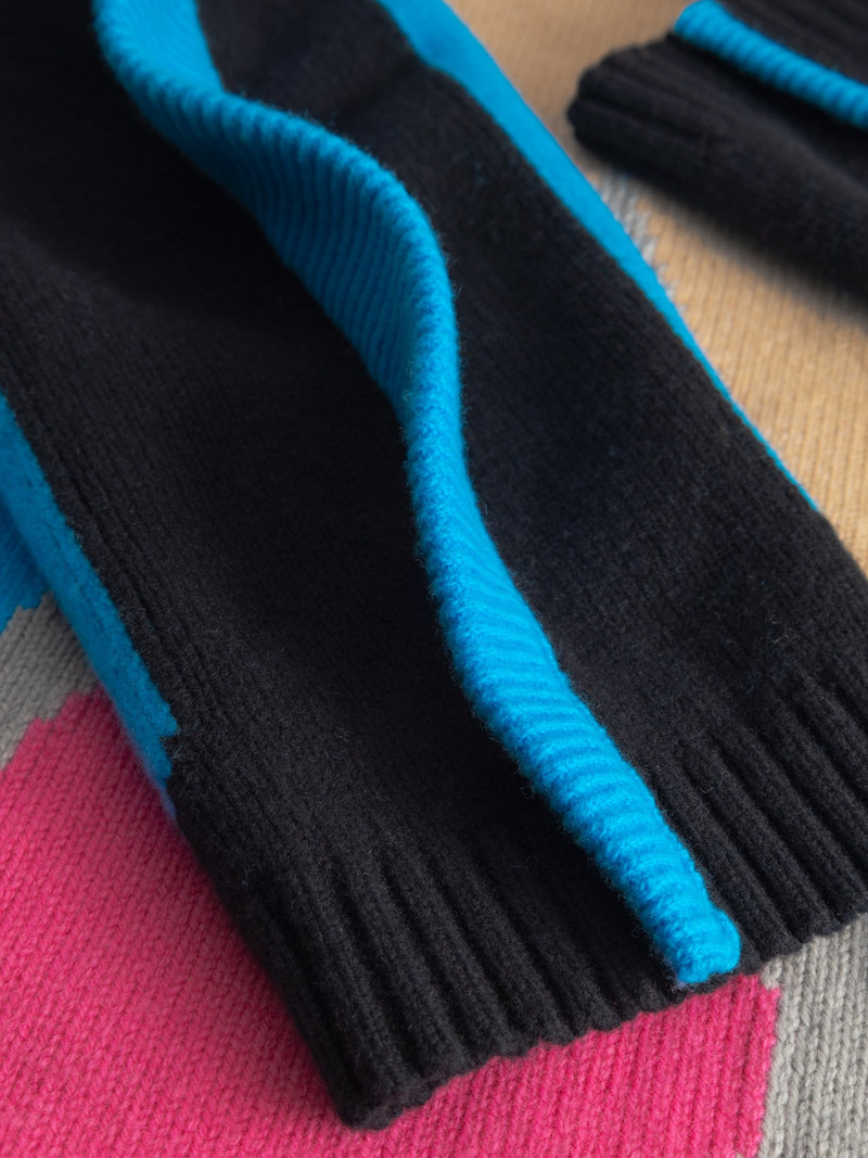 HYPER ART KNIT - MULTI (GLOW IN THE DARK) 4