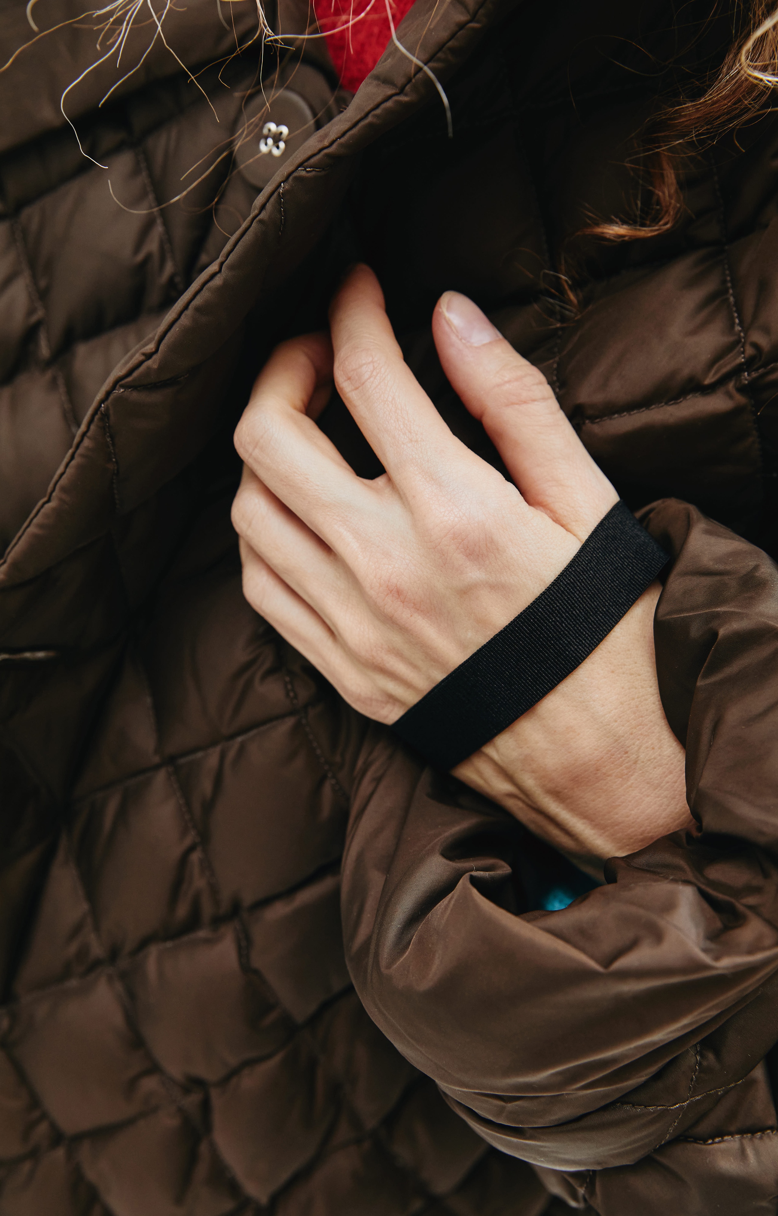 OVERSIZED QUILTED JACKET IN BROWN - 5