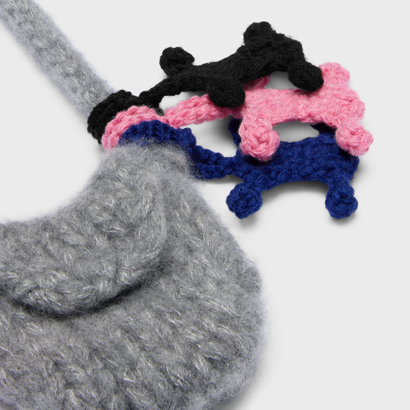 pouch IN cashmere and silk 3