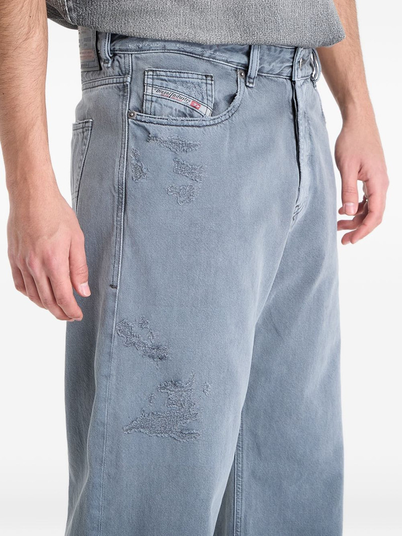 D-Rise distressed-effect jeans 5