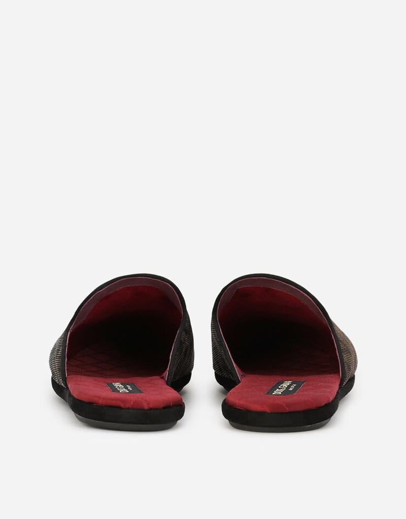 Dolce & Gabbana Slippers with coat of arms patch outlook