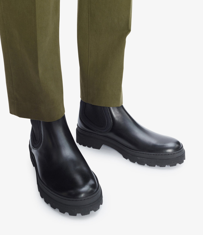 A.P.C. Adrien Chelsea boots outlook