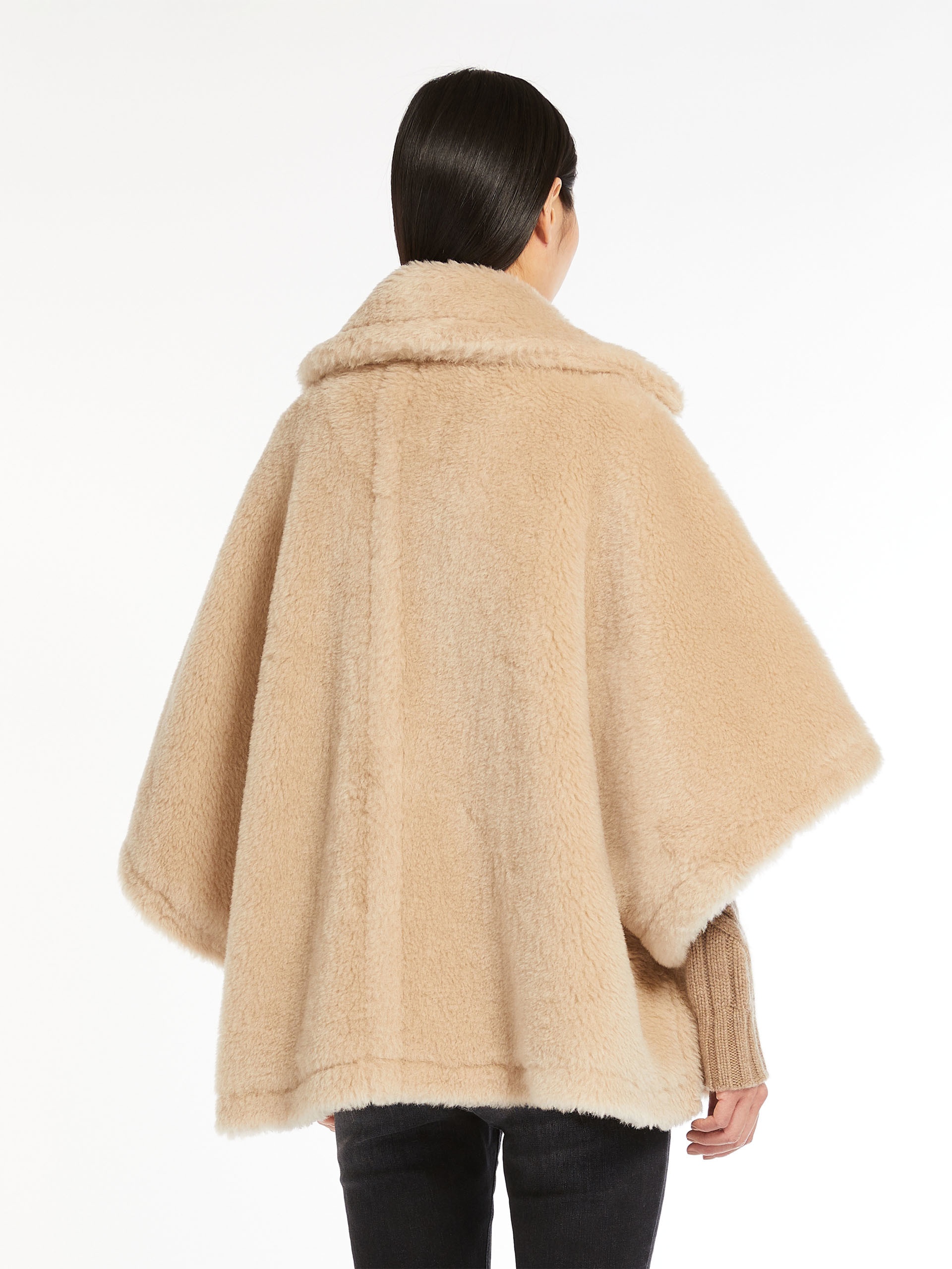 ALEGGIO Teddy fabric short cloak - 4