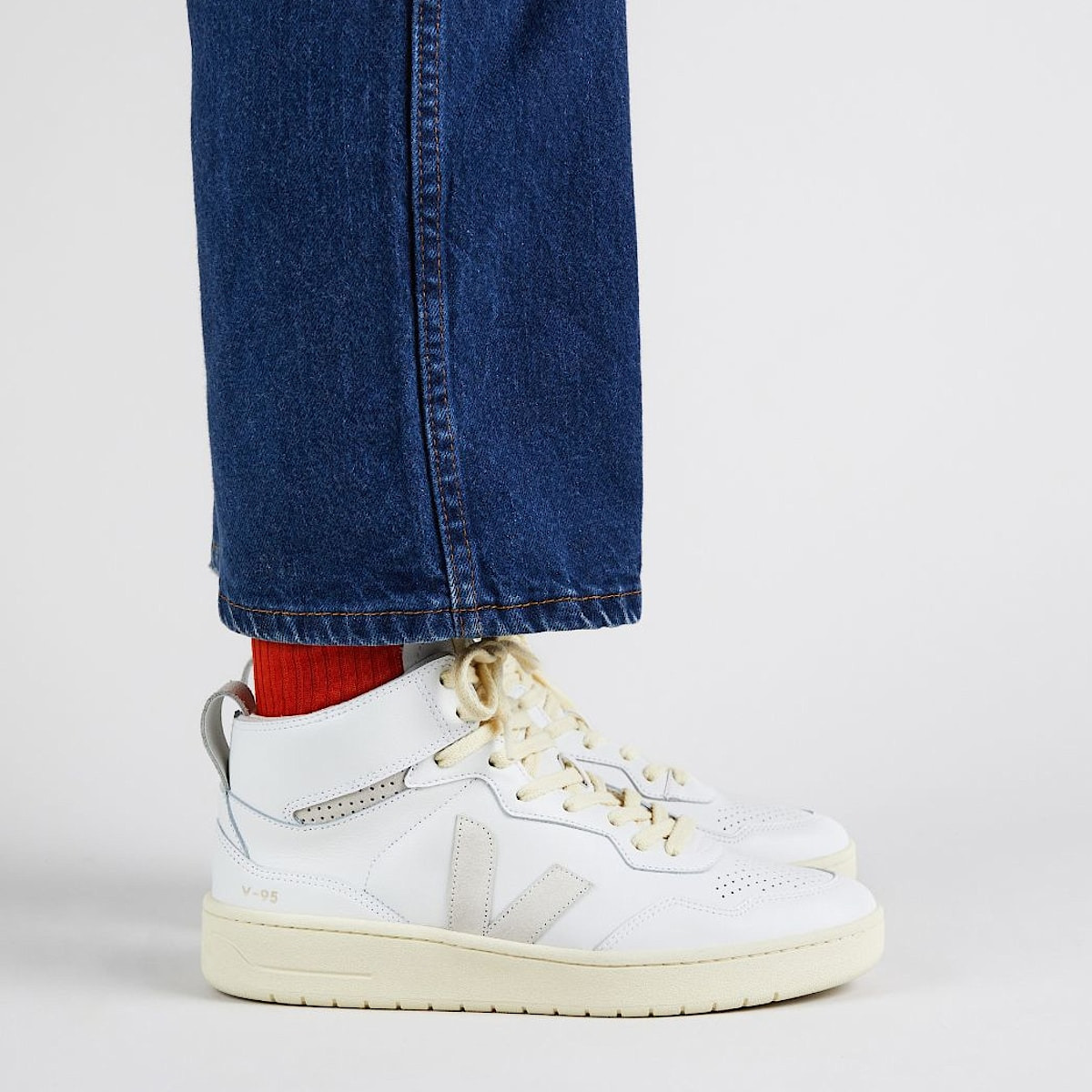V-95 LEATHER WHITE NATURAL - 4
