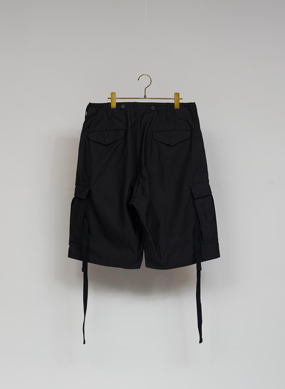 Army Cargo Shorts in Black - 2