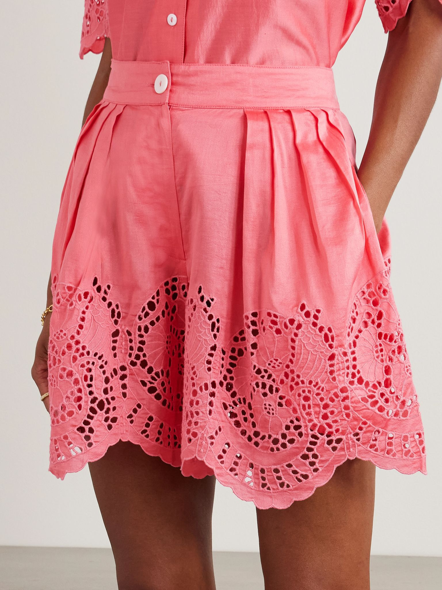 Kenya pleated broderie anglaise cotton and silk-blend shorts Pink - 3