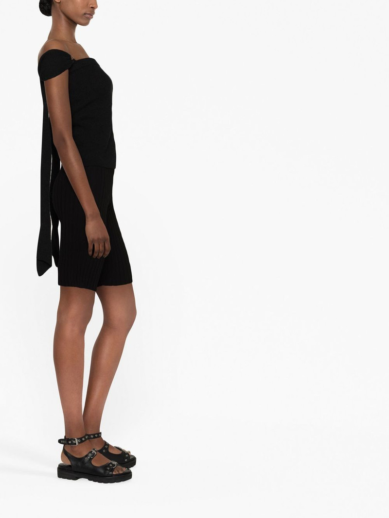 high-waisted knee-length shorts 3