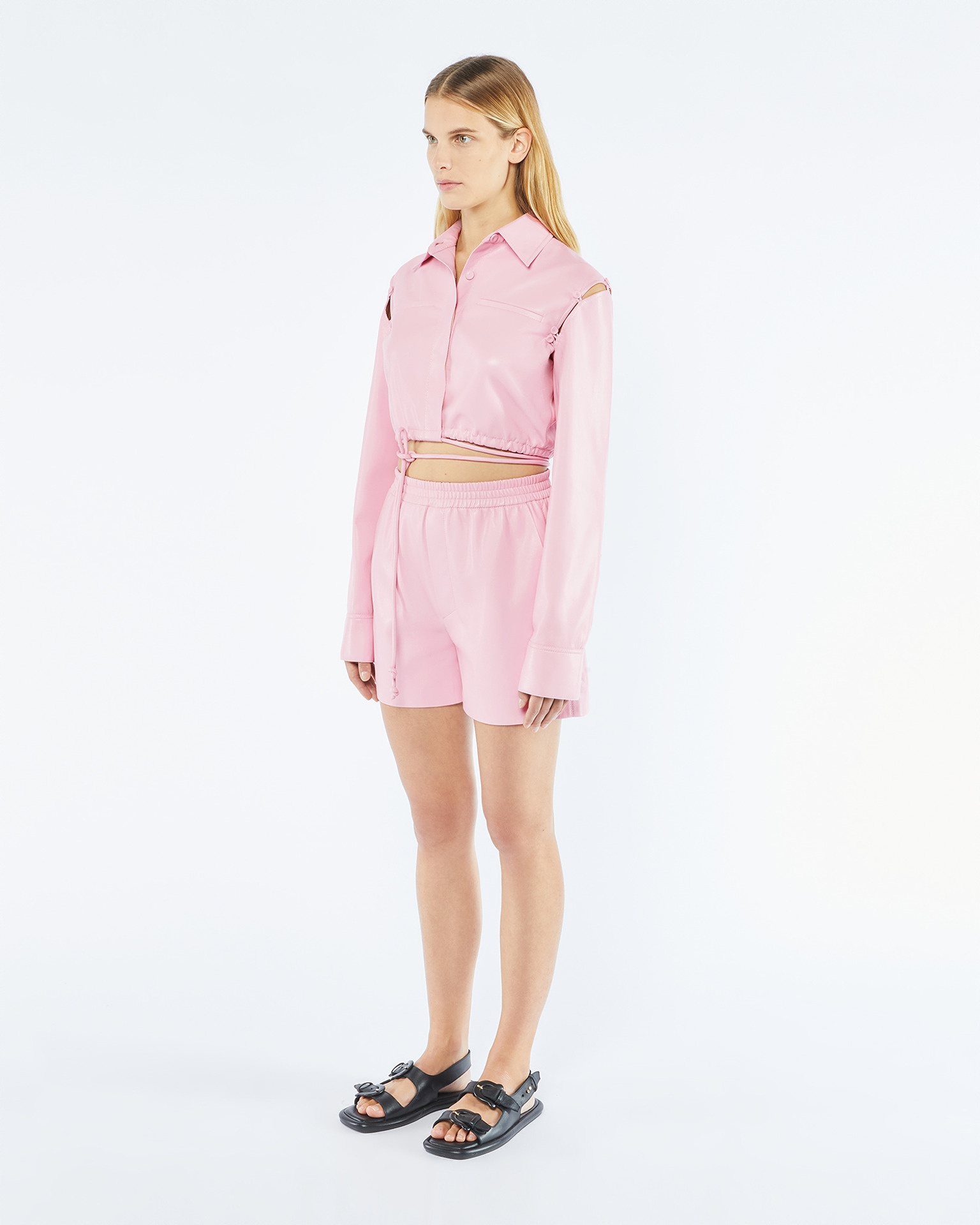 BRENNA - OKOBOR™ alt-leather shorts - Pink - 4