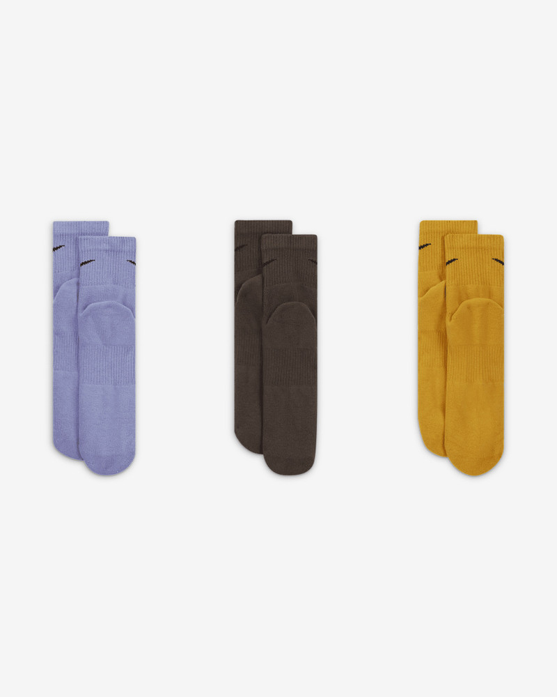 Nike Everyday Plus Cushioned Training Ankle Socks (3 Pairs) 3