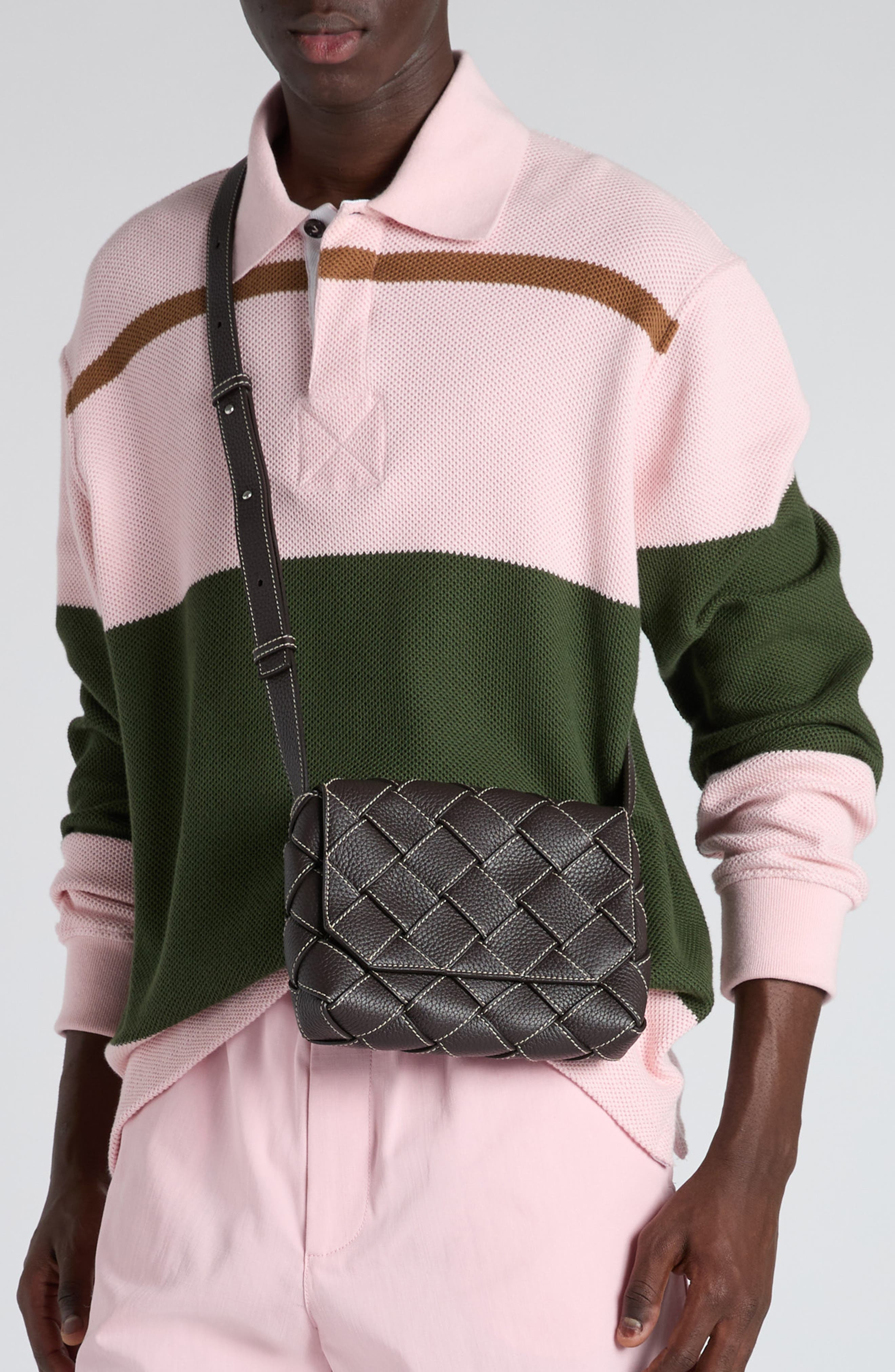Bottega Veneta Topstitched Intreccciato Leather Messenger Bag in 2314 Fondant-Natural-Silver at Nord - 8