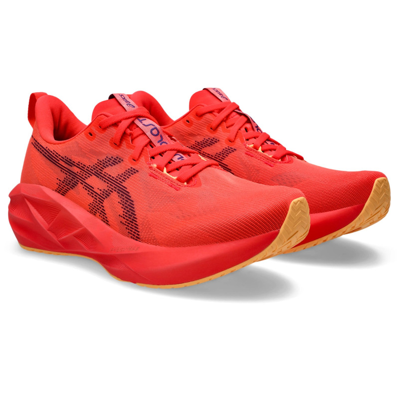 Asics NOVABLAST  5 outlook