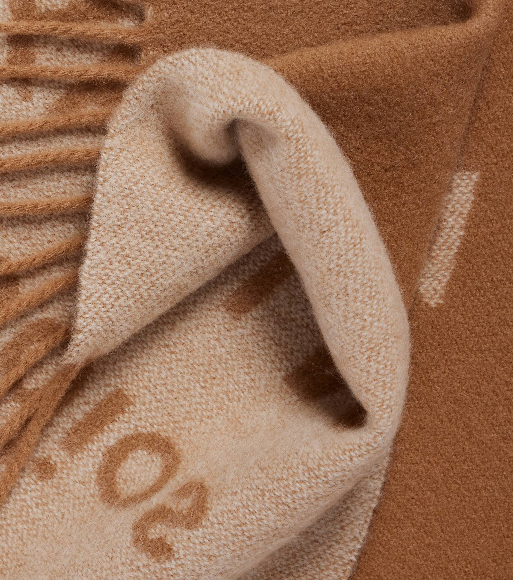 Venus 1996 jacquard wool scarf - 4