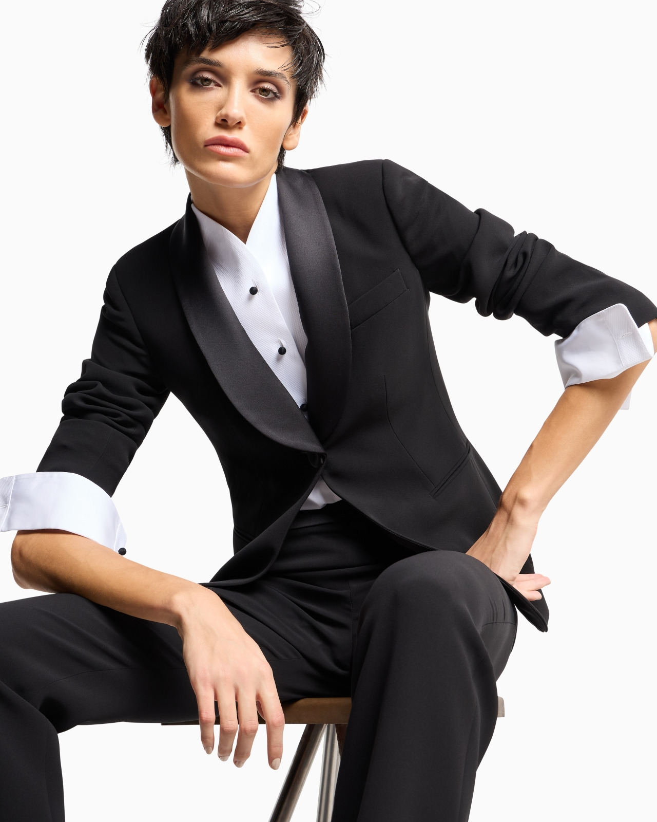 Pure silk crêpe tuxedo - 7