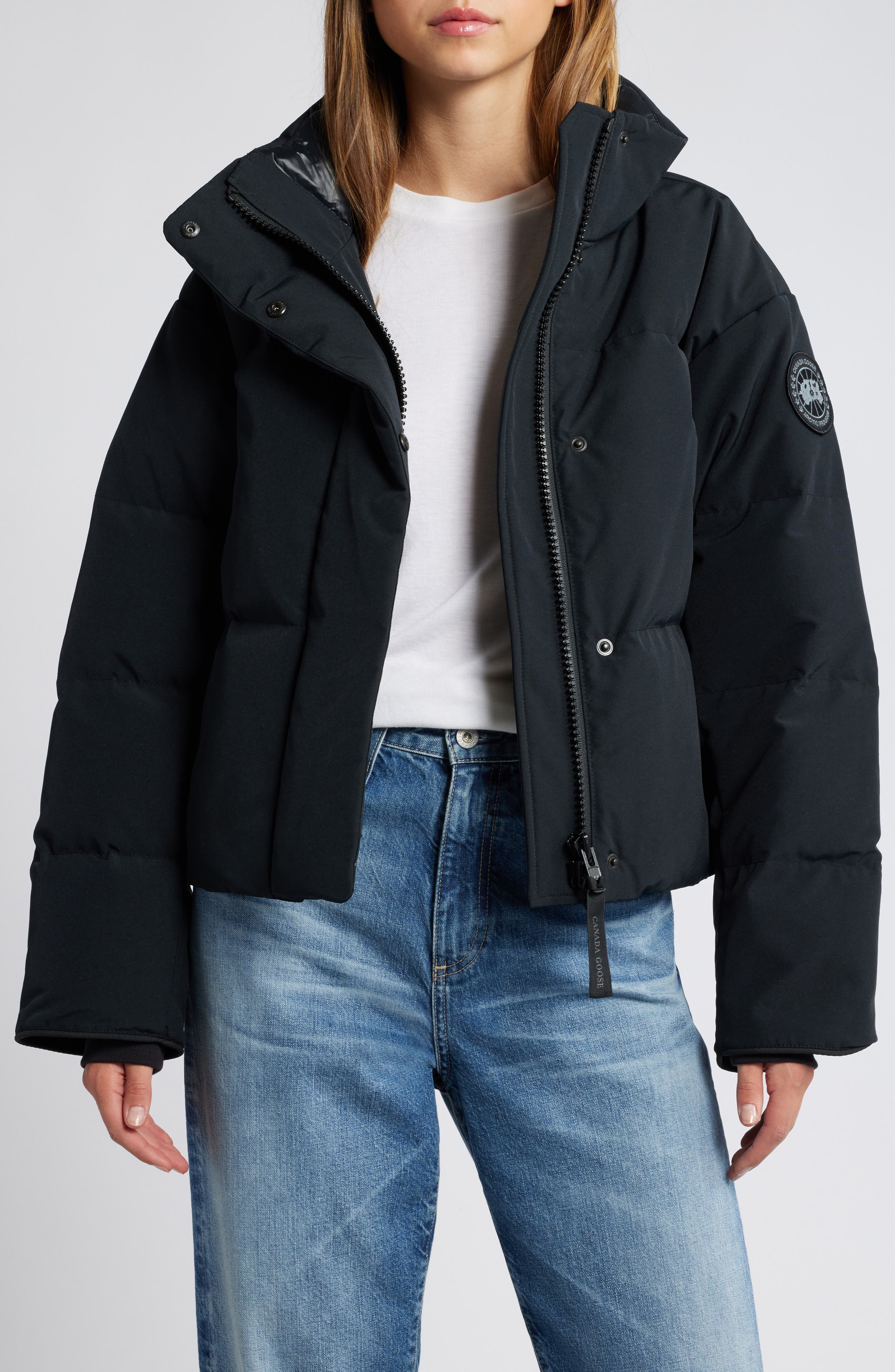 Canada Goose Grandview Black Label Crop 625 Fill Power Down Puffer Jacket at Nordstrom - 4