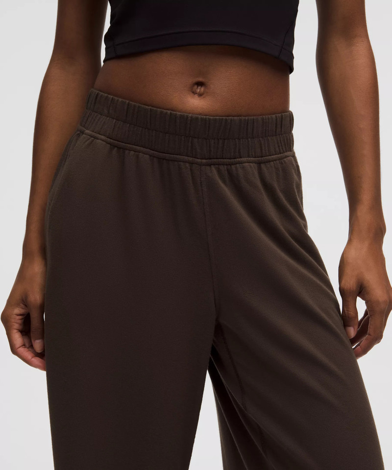 BeCalm Mid-Rise Wide-Leg Pant 4