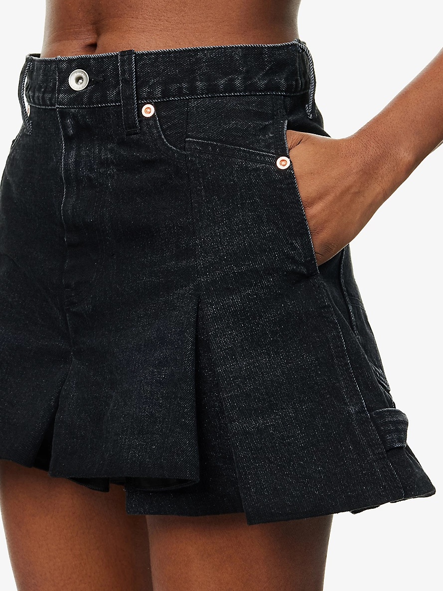 Pleated Wide-Leg Mid-Rise Denim Shorts - 5
