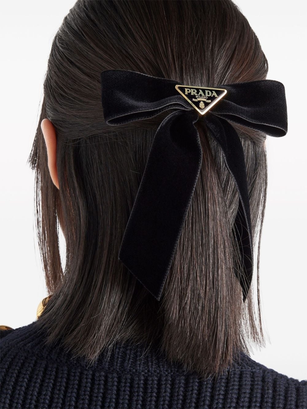 triangle-logo bow velvet hair clip - 3