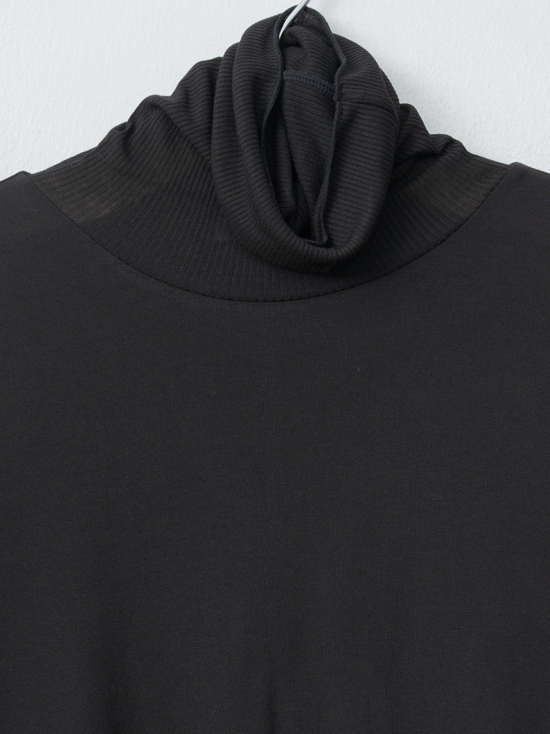 Modal Silk Jersey Turtleneck - Black 3
