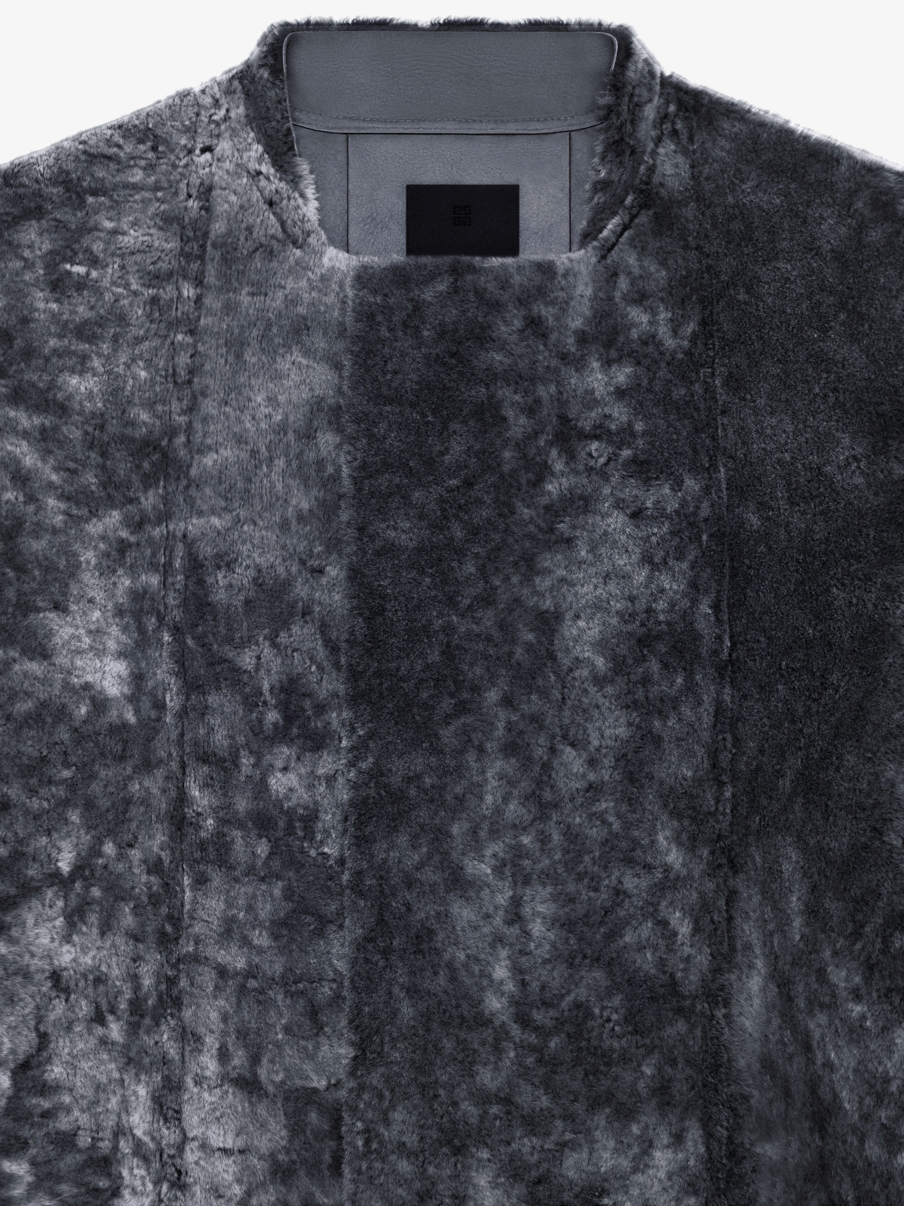 COAT IN SHEARLING - 5
