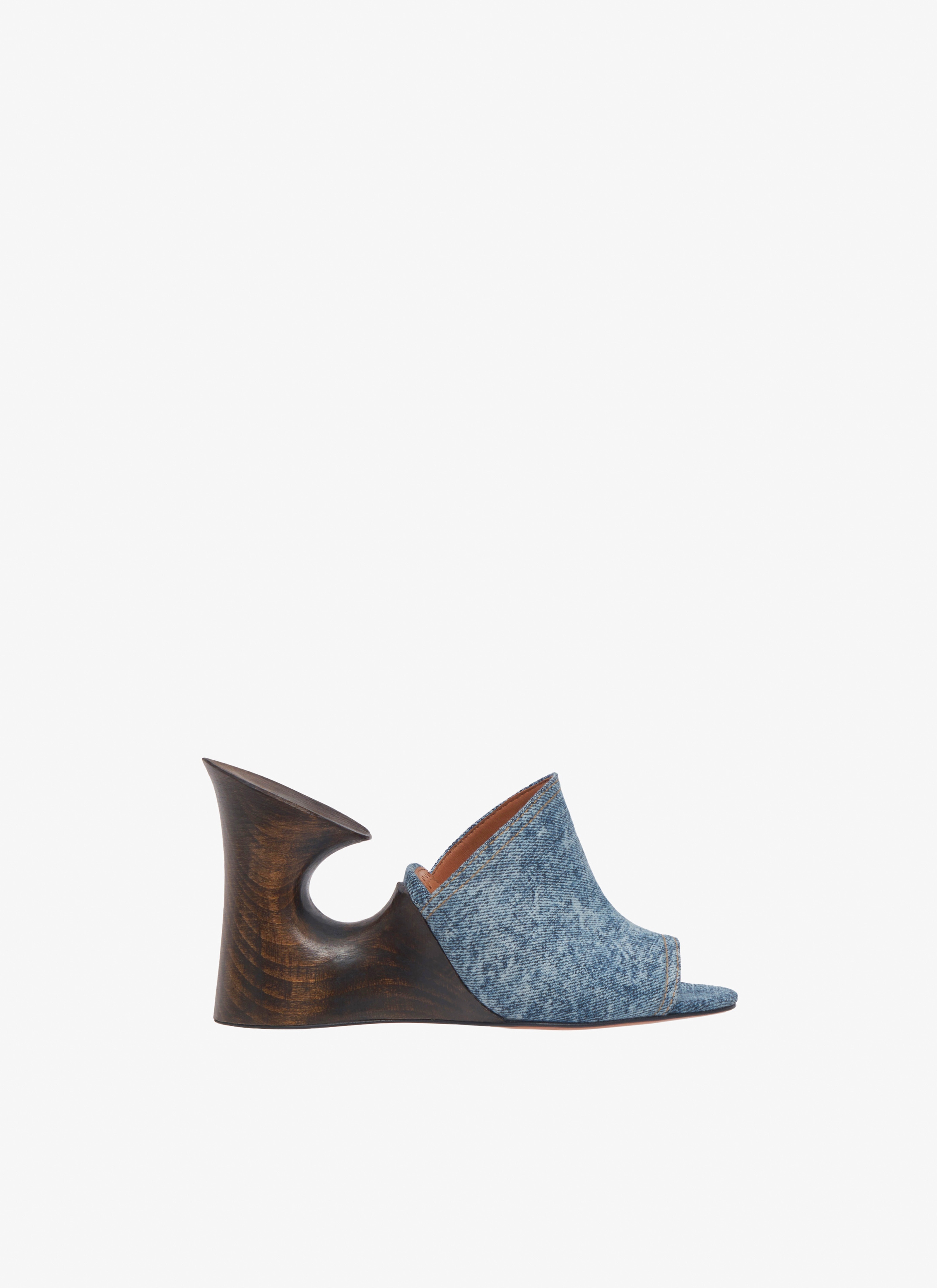 LA SCULPTURE MULES IN DENIM AND WOOD - 1