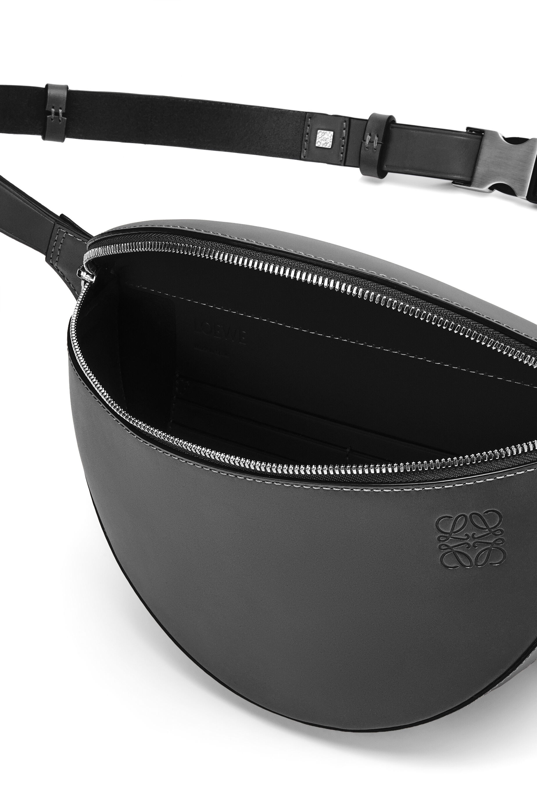 Bumbag in vegetal calfskin - 5