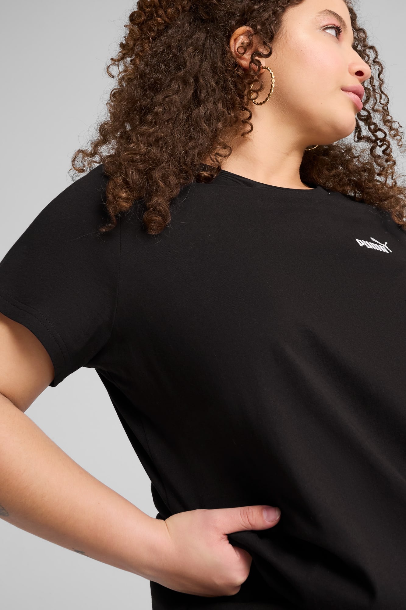 Essentials Small Logo Tee - 4