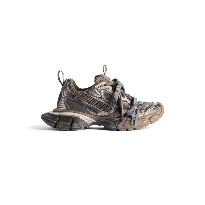 Men's 3xl Sneaker Worn-out in Brown - 1