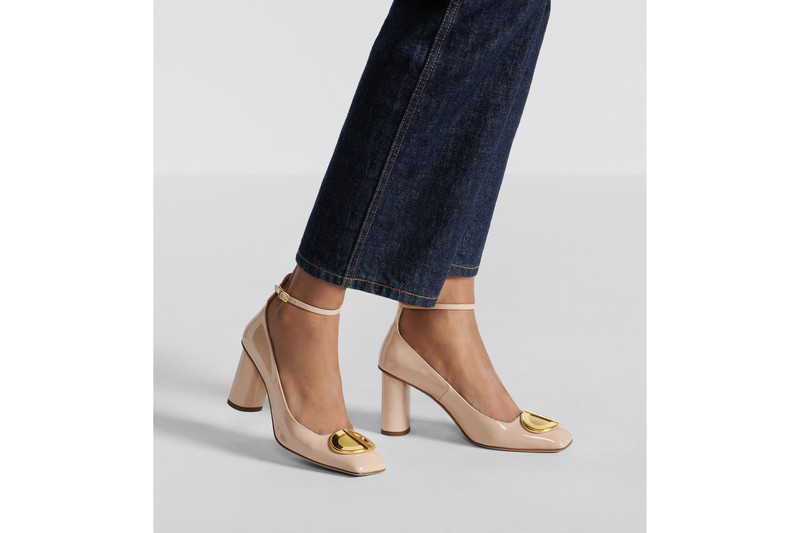 Dior Forever Dior Pump outlook