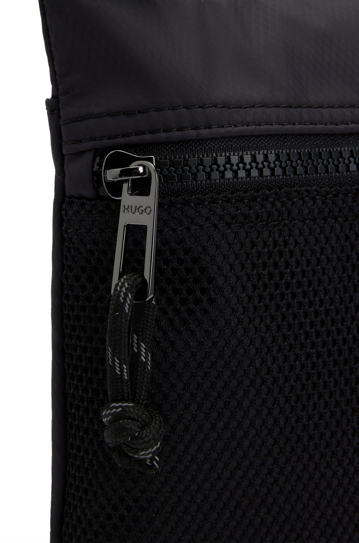 ENVELOPE BAG WITH DETACHABLE STRAP AND MESH-COVERED LOGO - 7