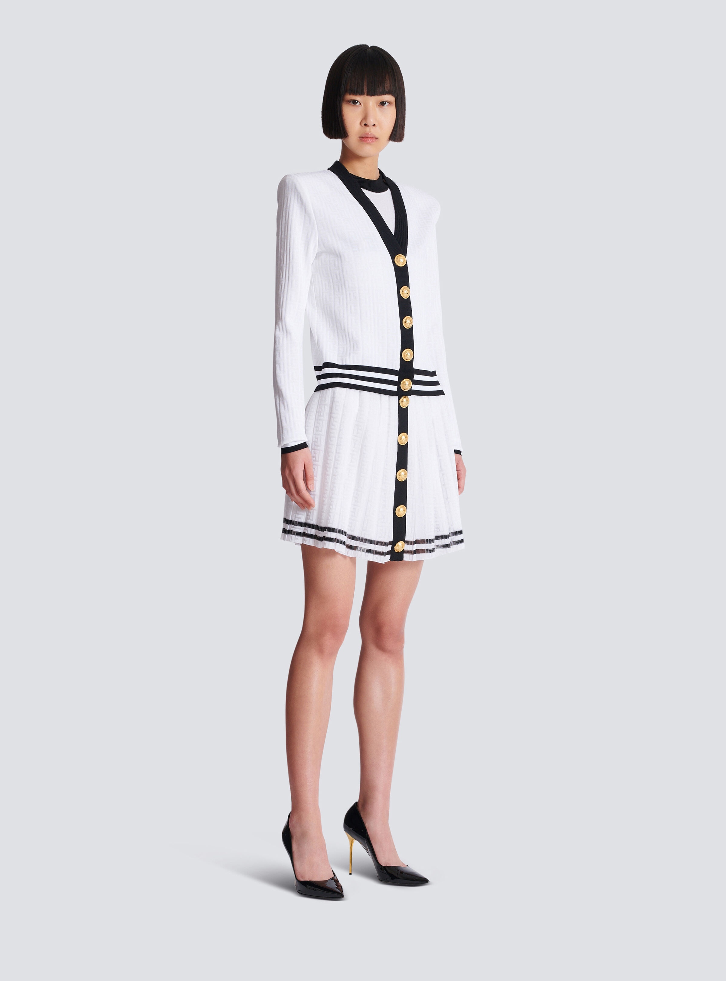 Two-tone monogrammed knit cardigan - 3