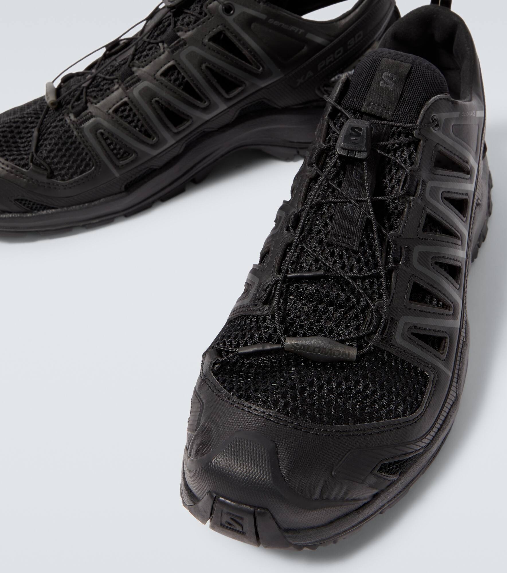 XA Pro 3D V9 running shoes - 3